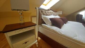 Фото номера Улучшенный люкс Отель Hotel Meridian г. Броды 8